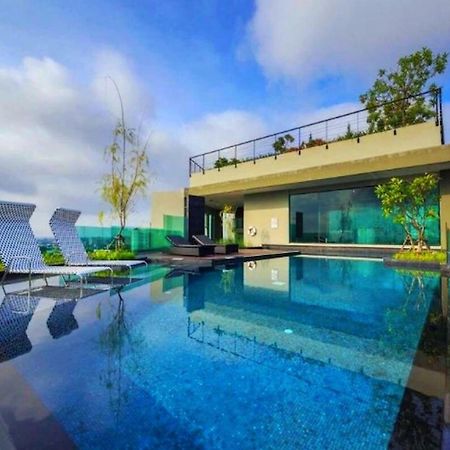 The Astra Suites Chiang Mai Esterno foto