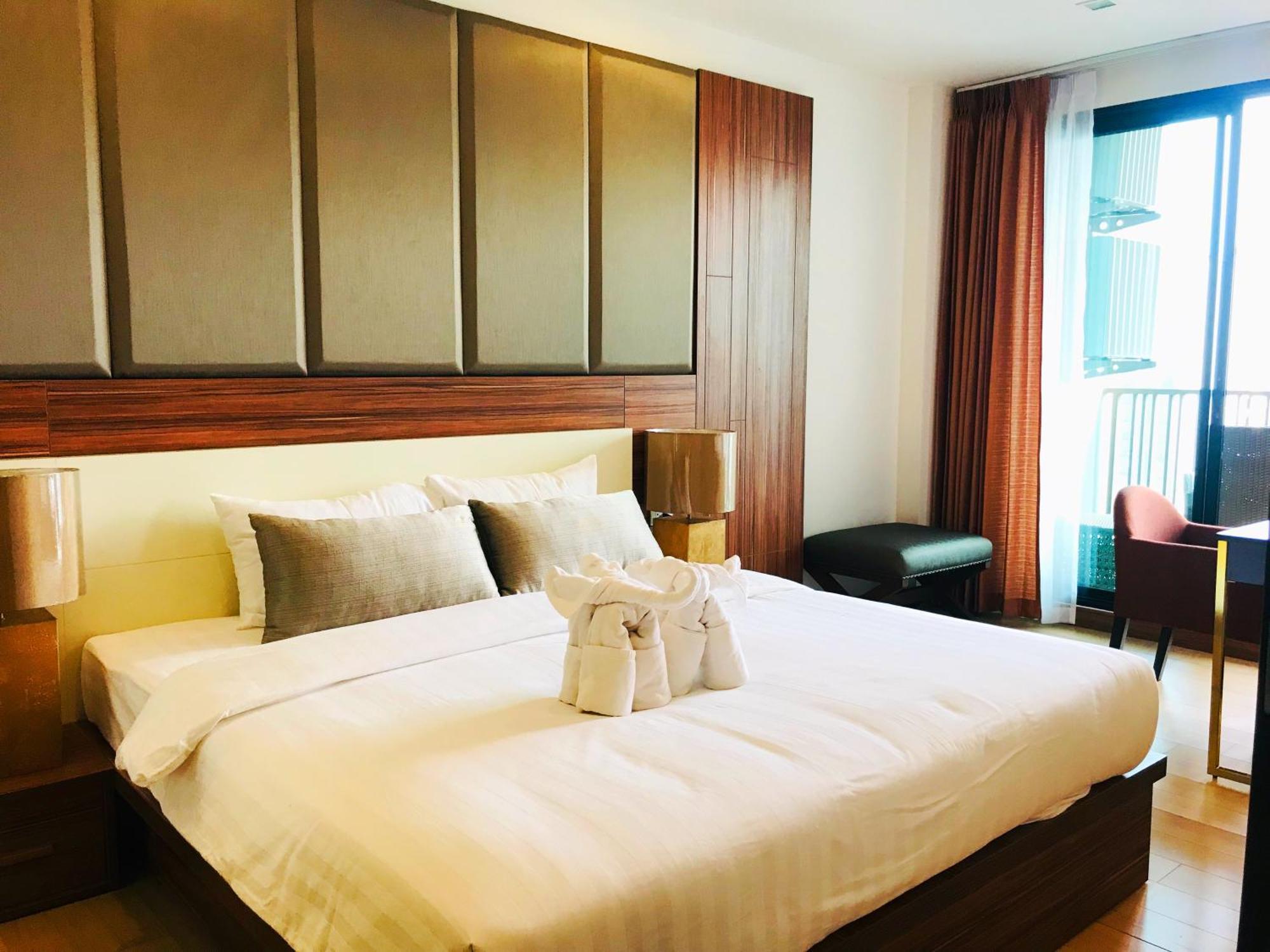 The Astra Suites Chiang Mai Esterno foto