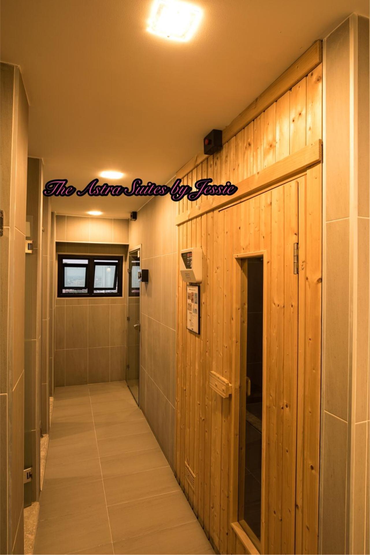 The Astra Suites Chiang Mai Esterno foto
