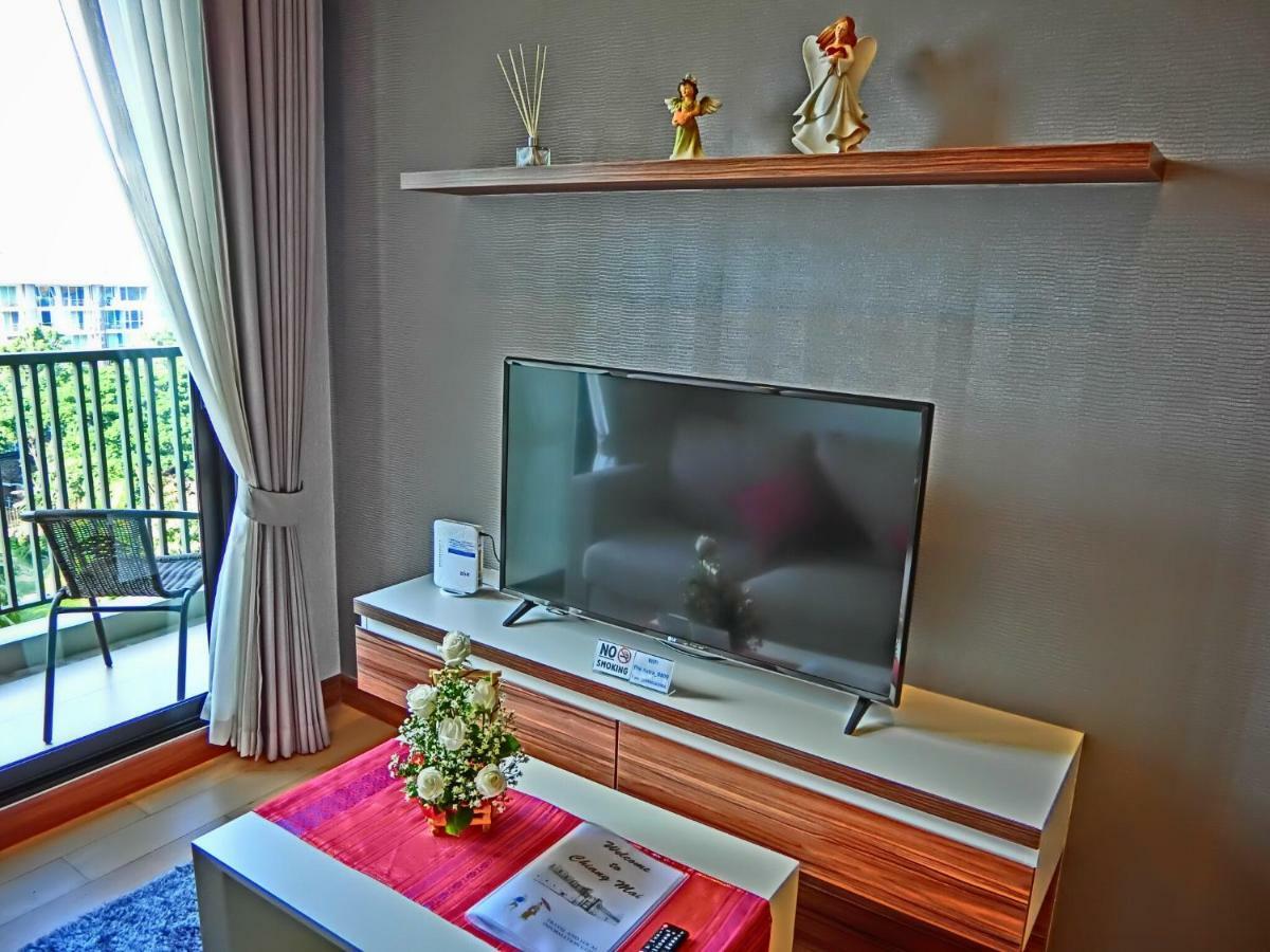 The Astra Suites Chiang Mai Esterno foto