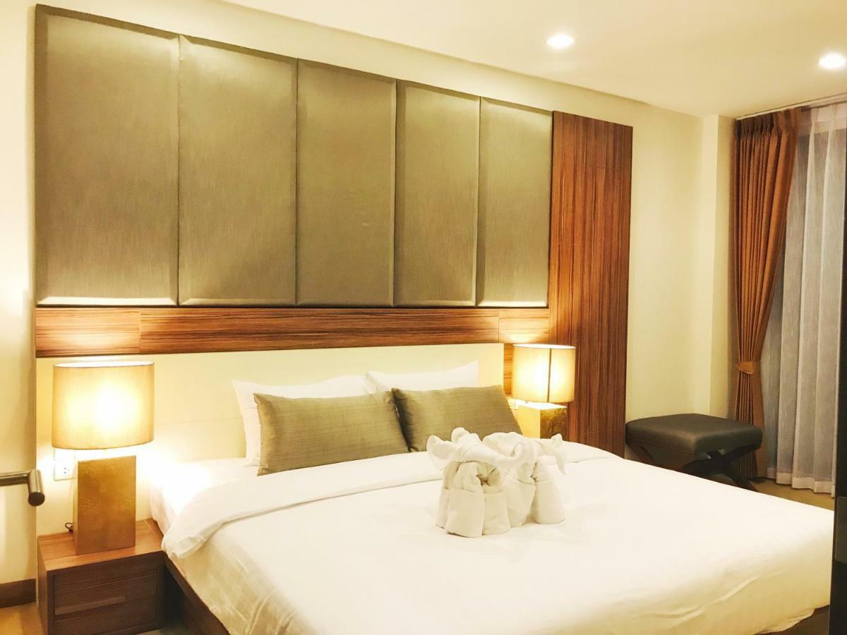 The Astra Suites Chiang Mai Esterno foto
